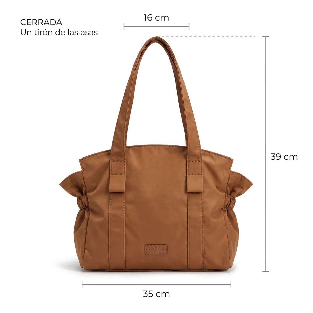 Medidas de la bolsa cerrada: 39 × 35 × 16 cm